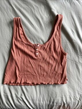 American Eagle Outfitters Ribbed Crop Tank in Dusty Coral